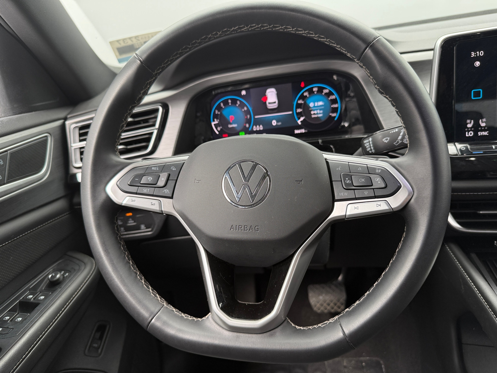 Thumbnail: 2025 Volkswagen Atlas - 4