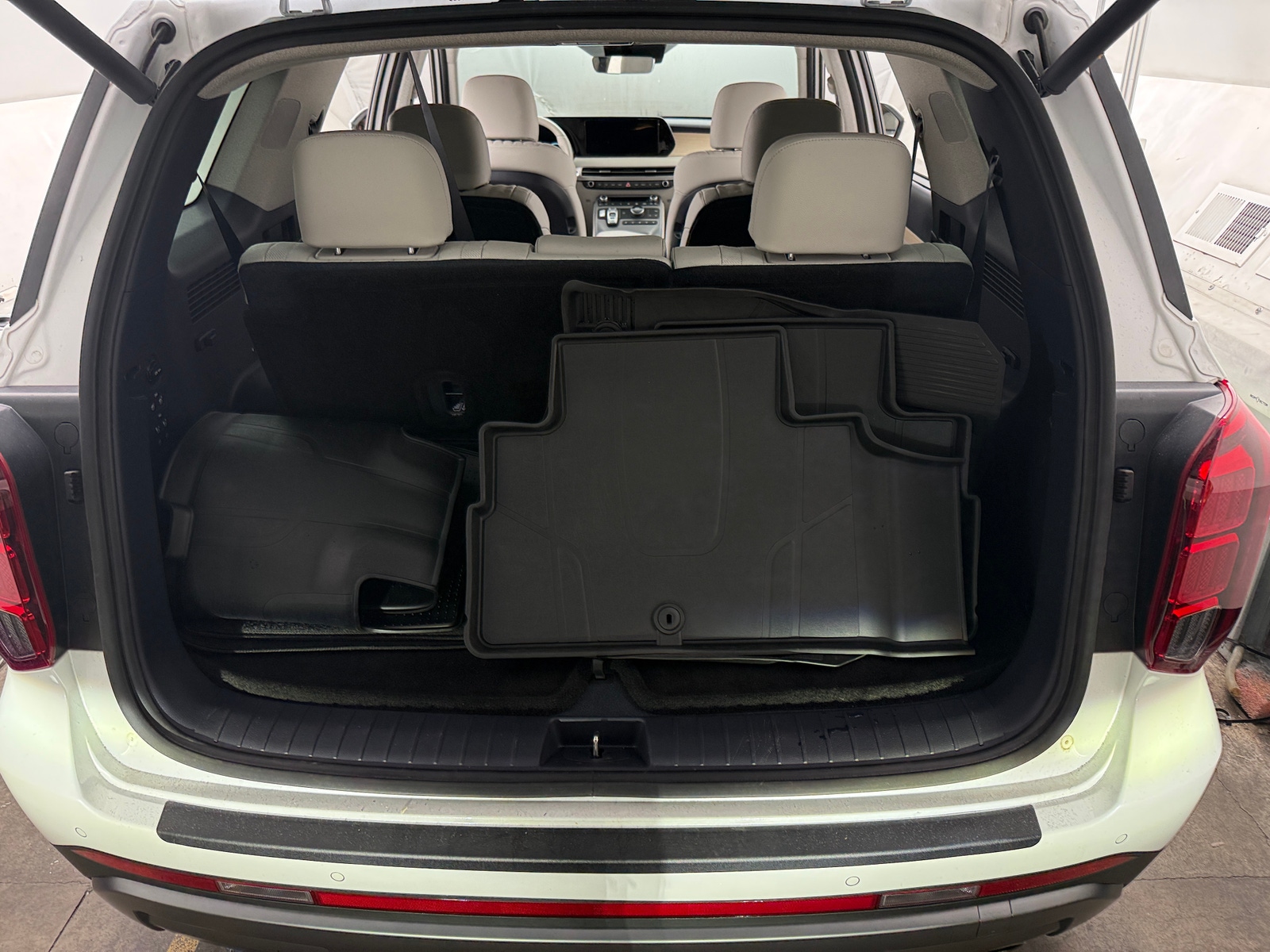 Thumbnail: 2025 Hyundai Palisade - 6