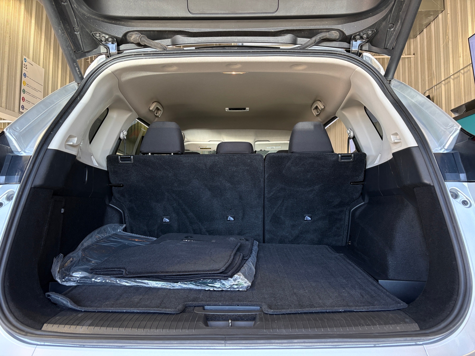 Thumbnail: 2025 Nissan Rogue - 7