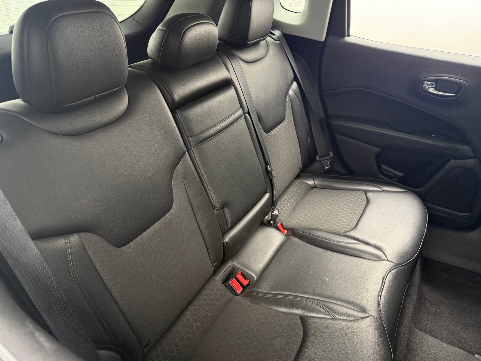 Thumbnail: 2018 Jeep Compass - 6