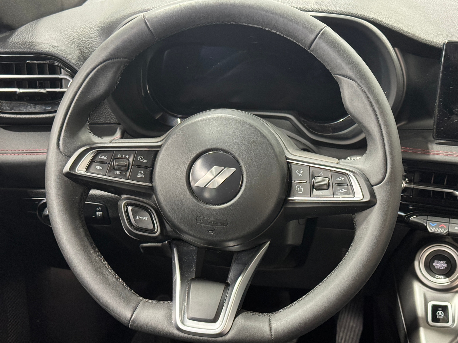 Thumbnail: 2023 Dodge Hornet - 4