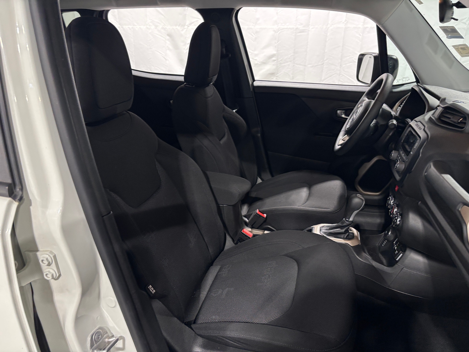 Thumbnail: 2017 Jeep Renegade - 2