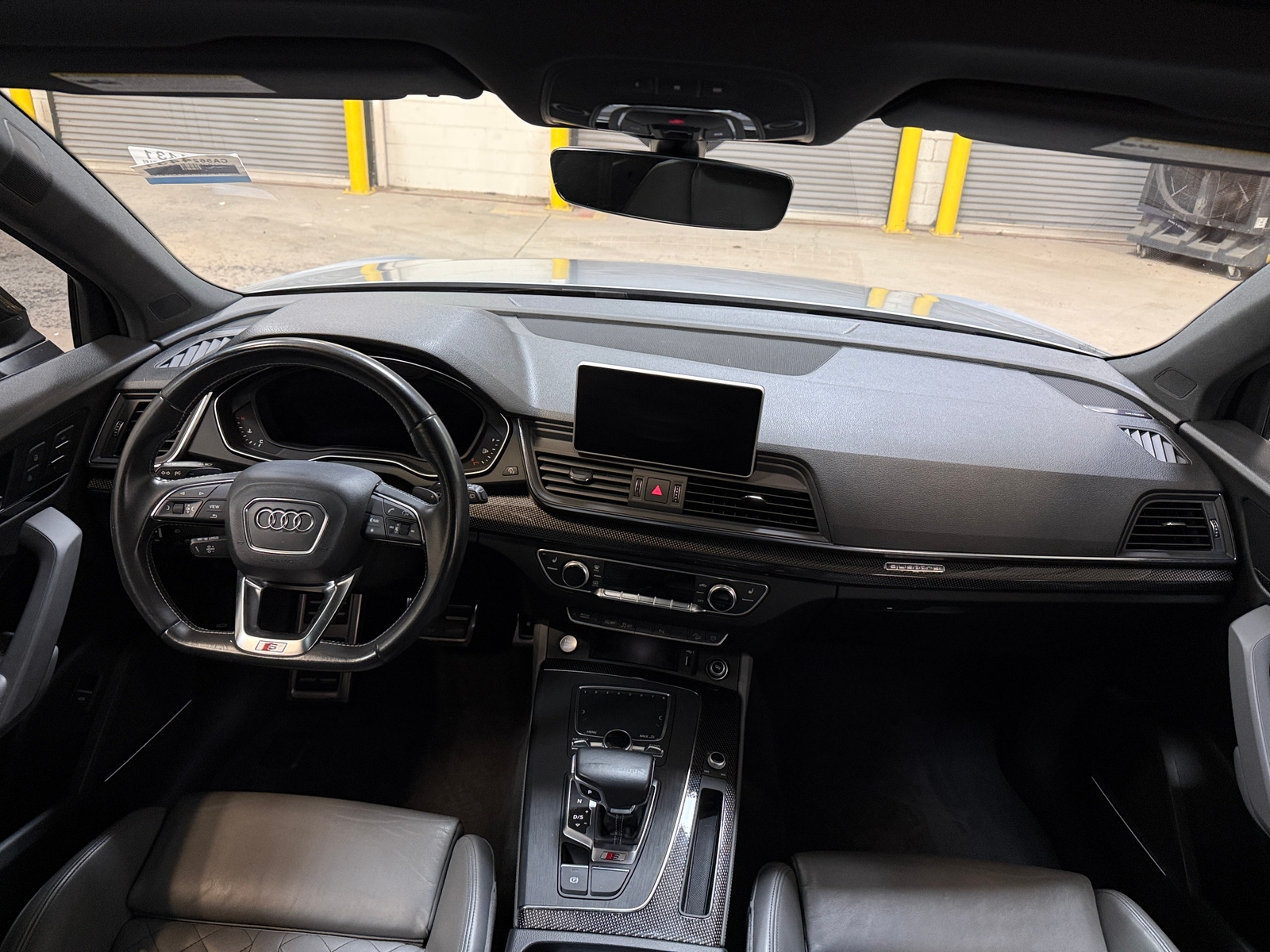 Thumbnail: 2019 Audi SQ5 - 2