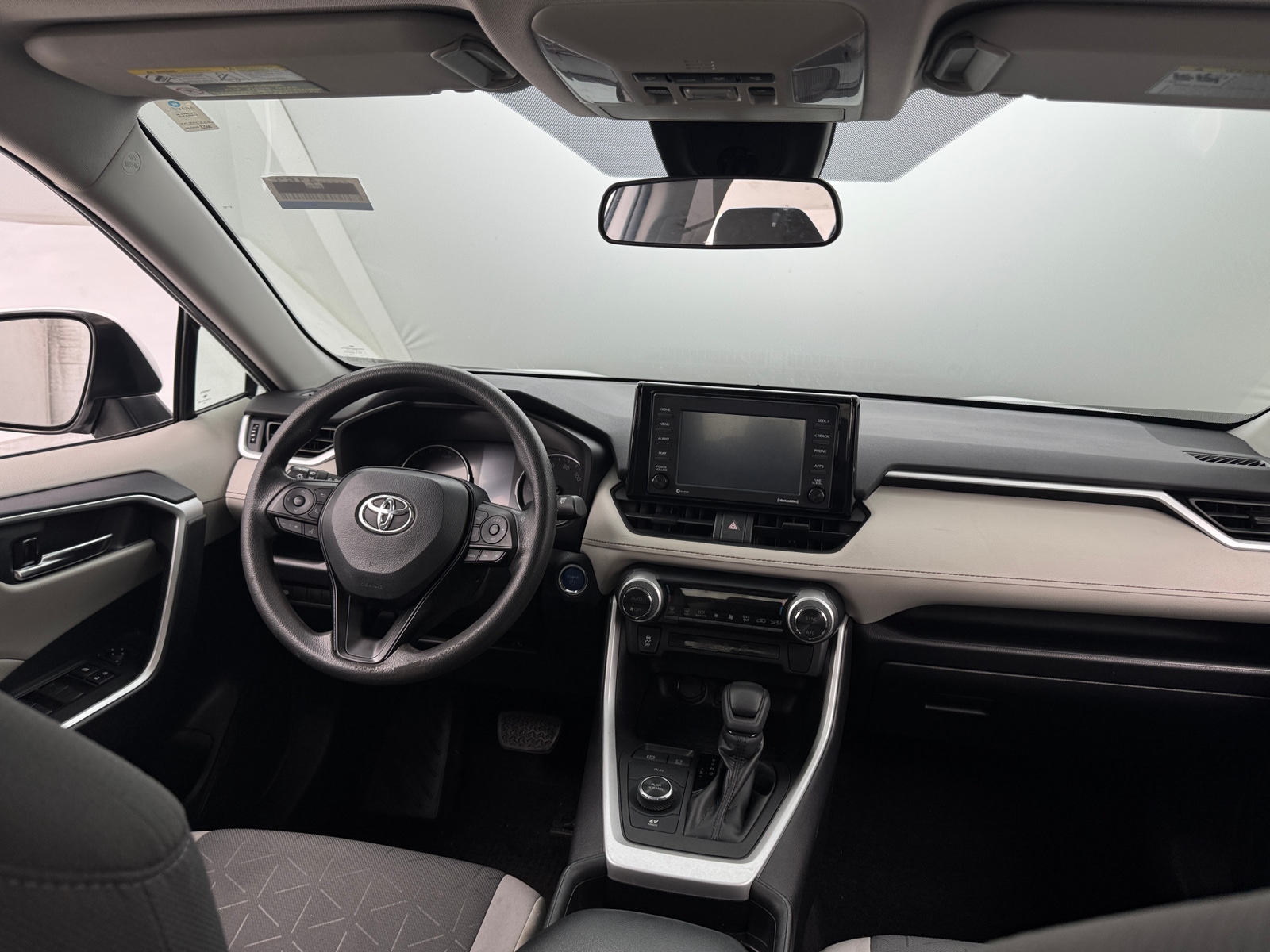 Thumbnail: 2021 Toyota RAV4 - 3