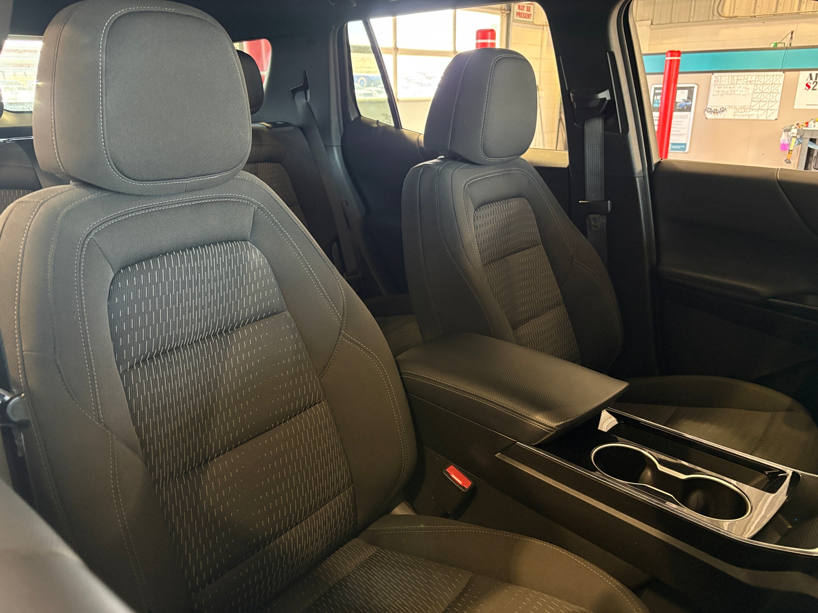 Thumbnail: 2025 Chevrolet Equinox - 2