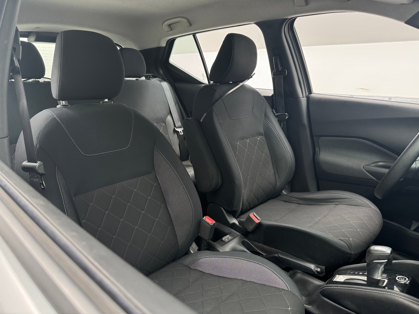 Thumbnail: 2018 Nissan Kicks - 2