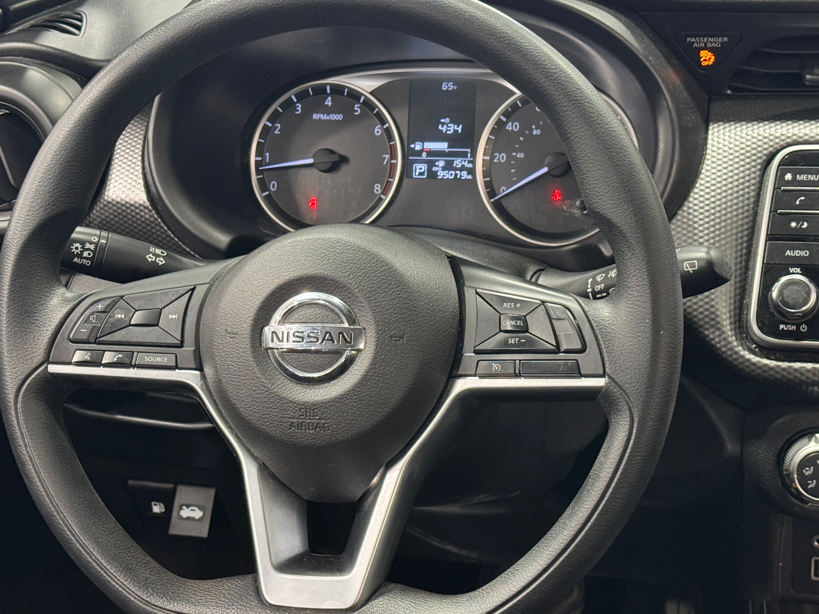 Thumbnail: 2018 Nissan Kicks - 5