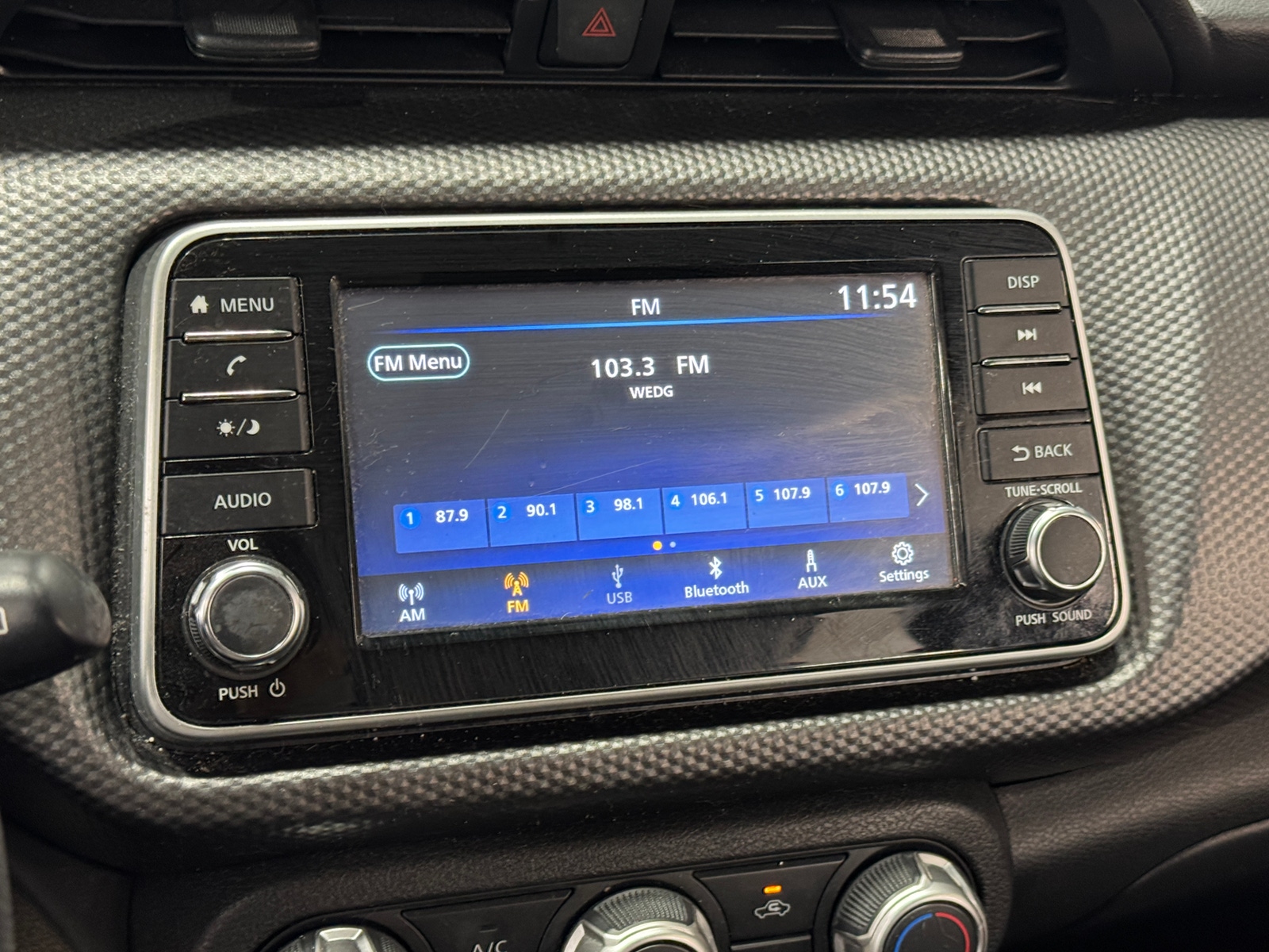 Thumbnail: 2018 Nissan Kicks - 4