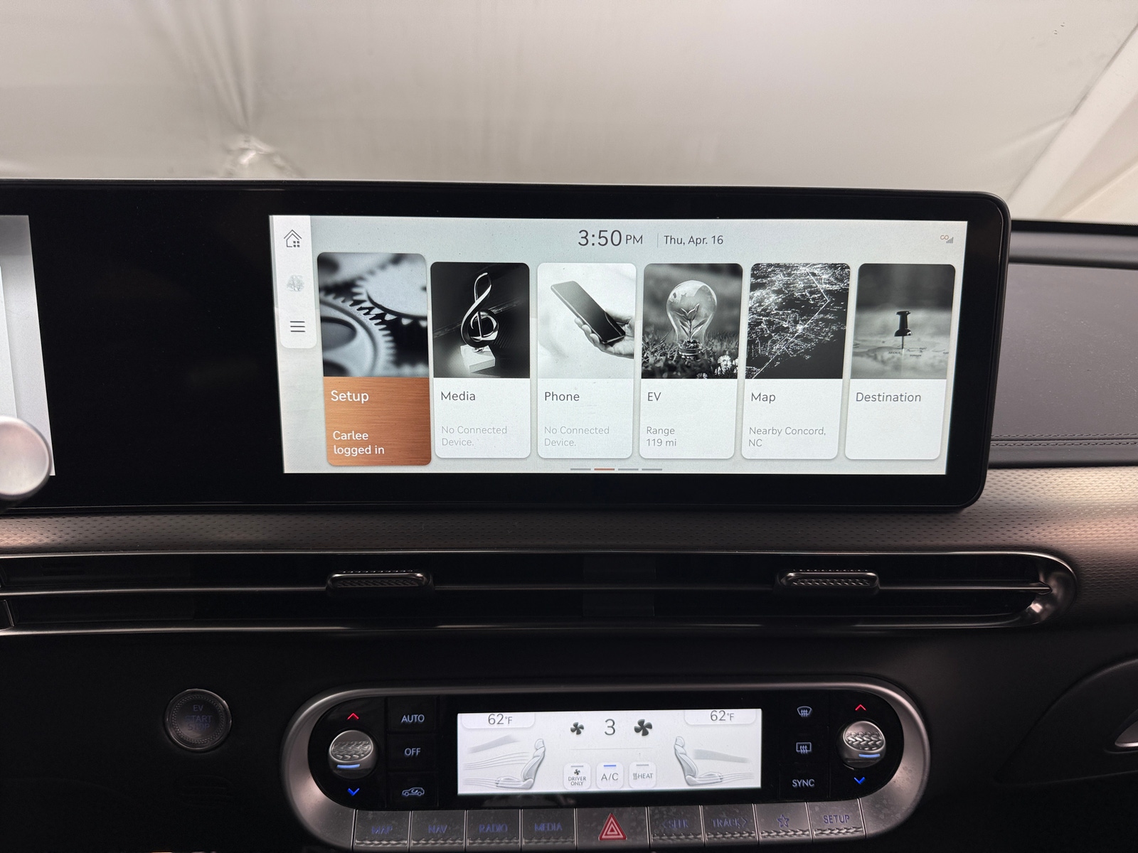 Thumbnail: 2023 Genesis GV60 - 3