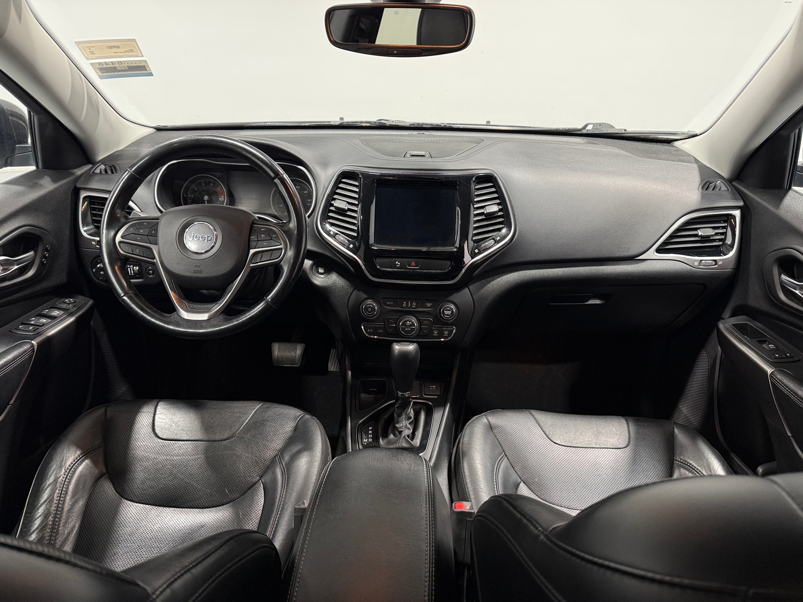 Thumbnail: 2020 Jeep Cherokee - 2