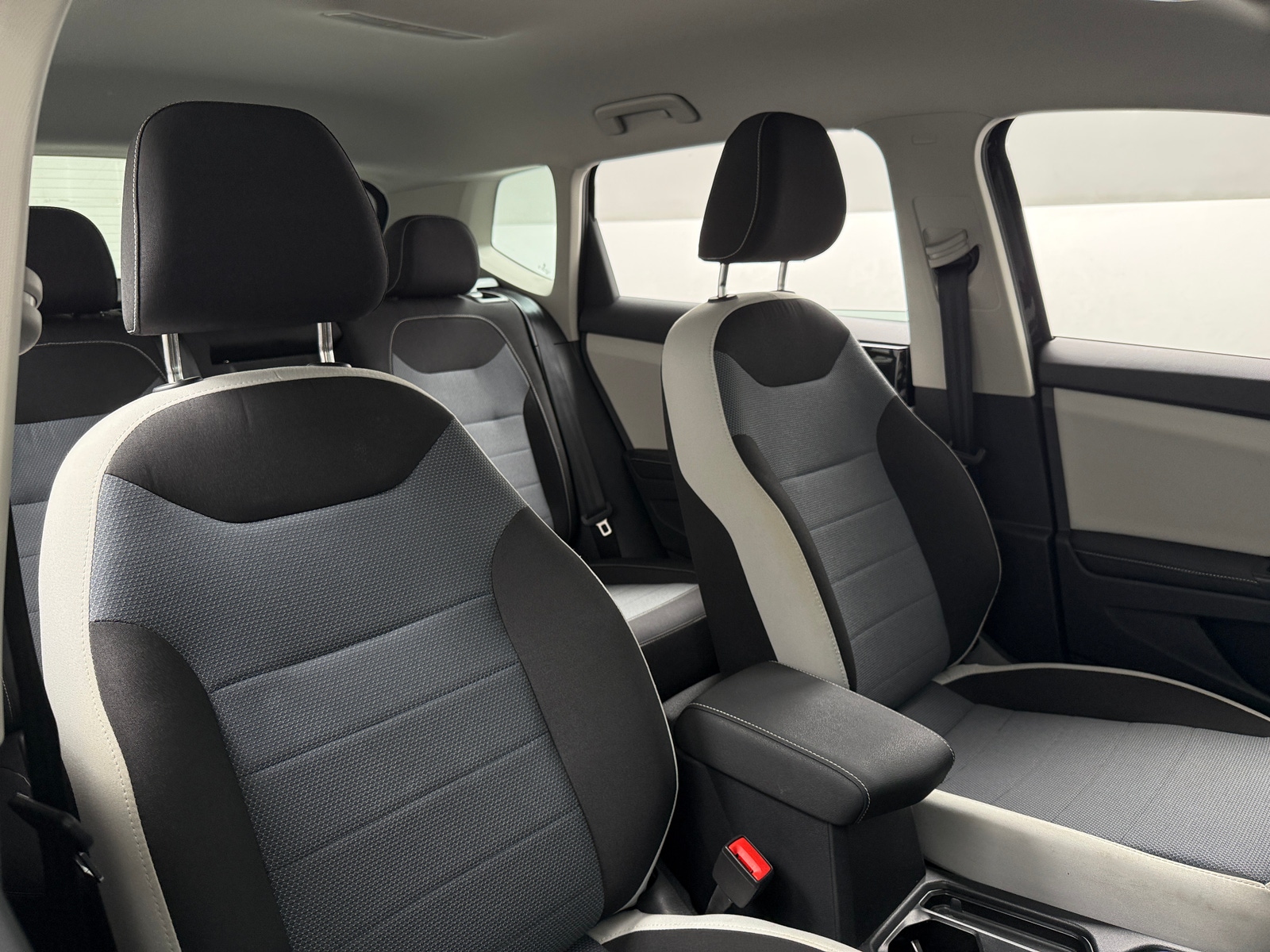 Thumbnail: 2025 Volkswagen Taos - 2