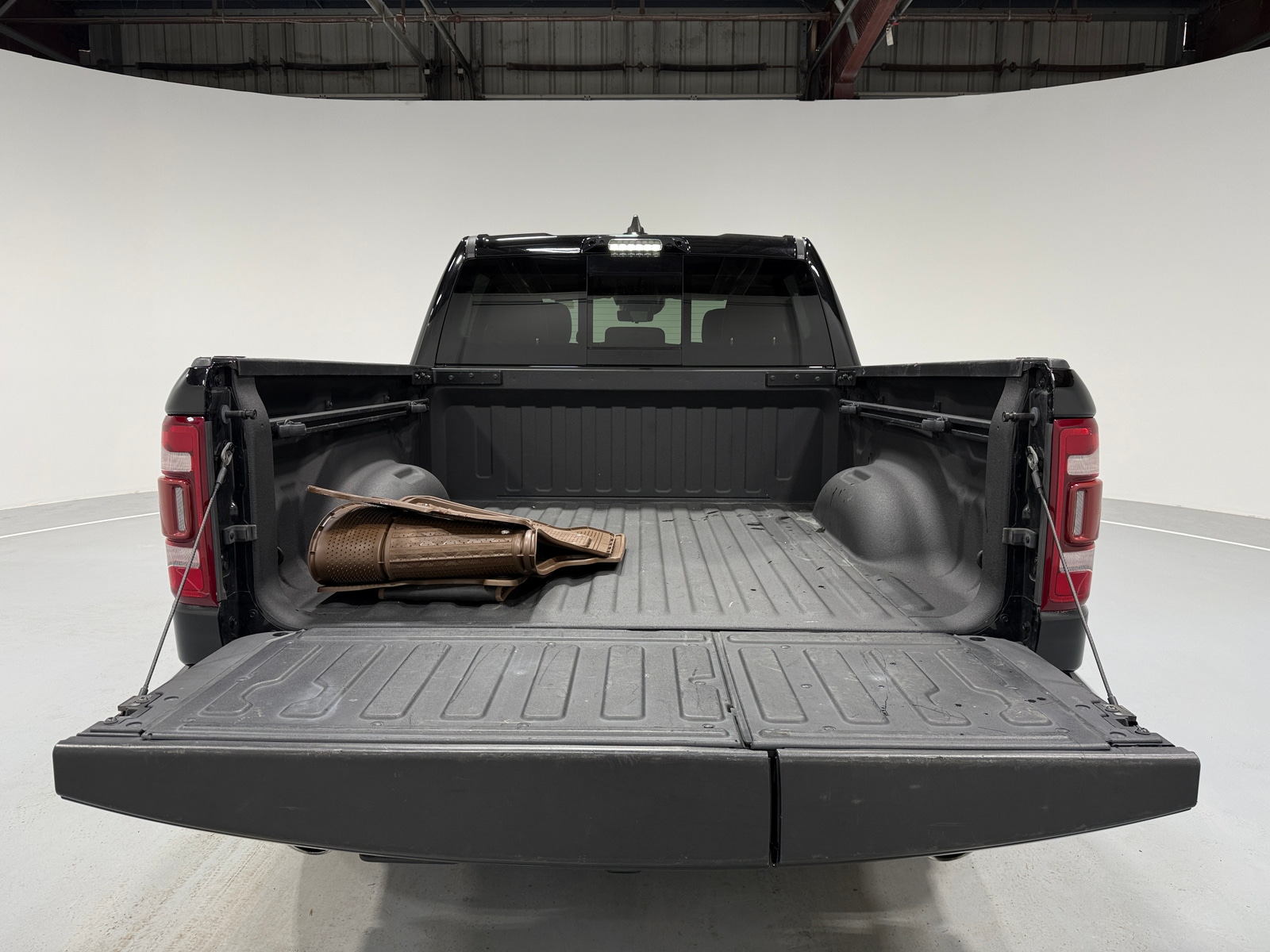 Thumbnail: 2022 RAM 1500 - 6