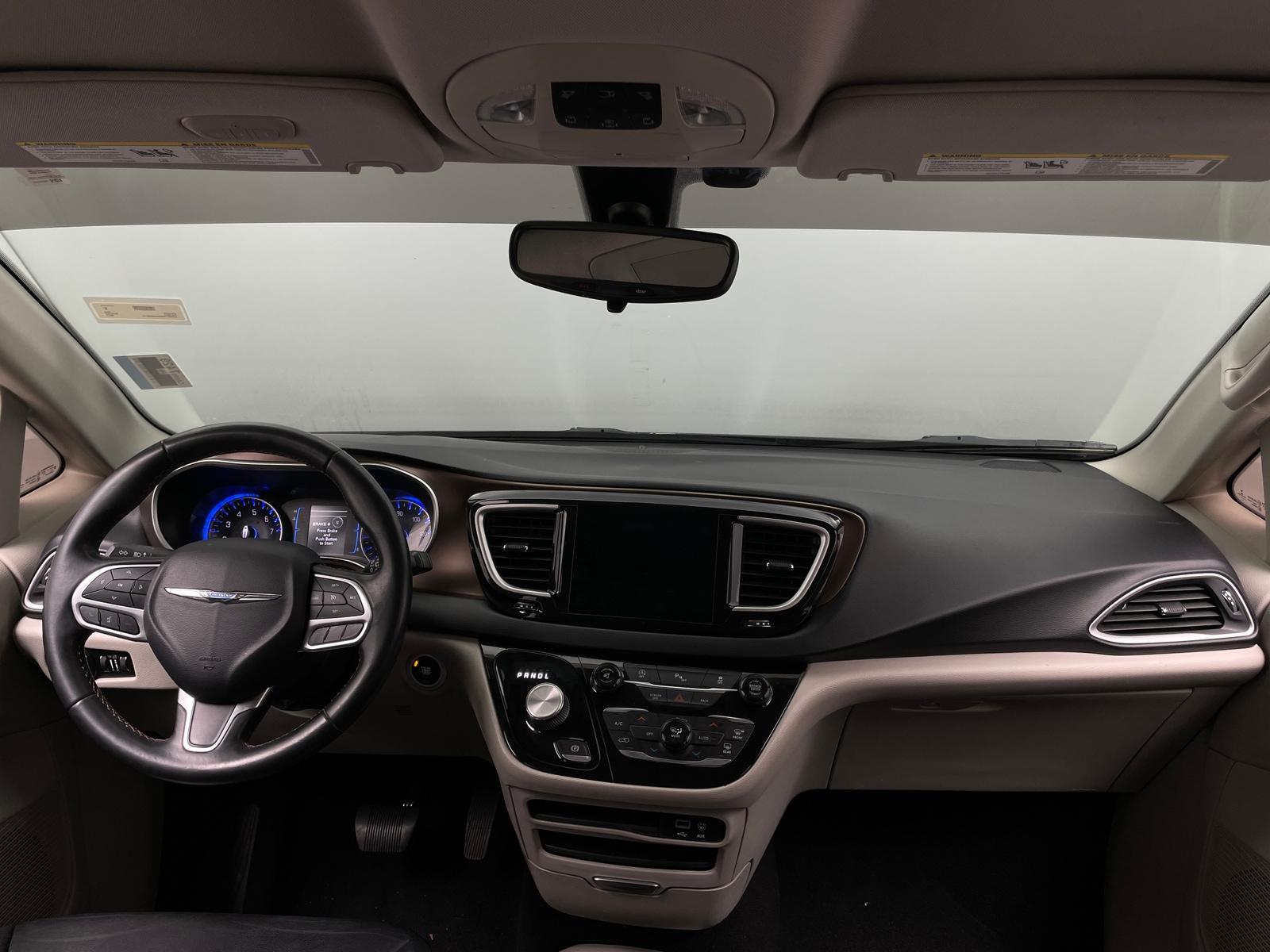 Thumbnail: 2017 Chrysler Pacifica - 2