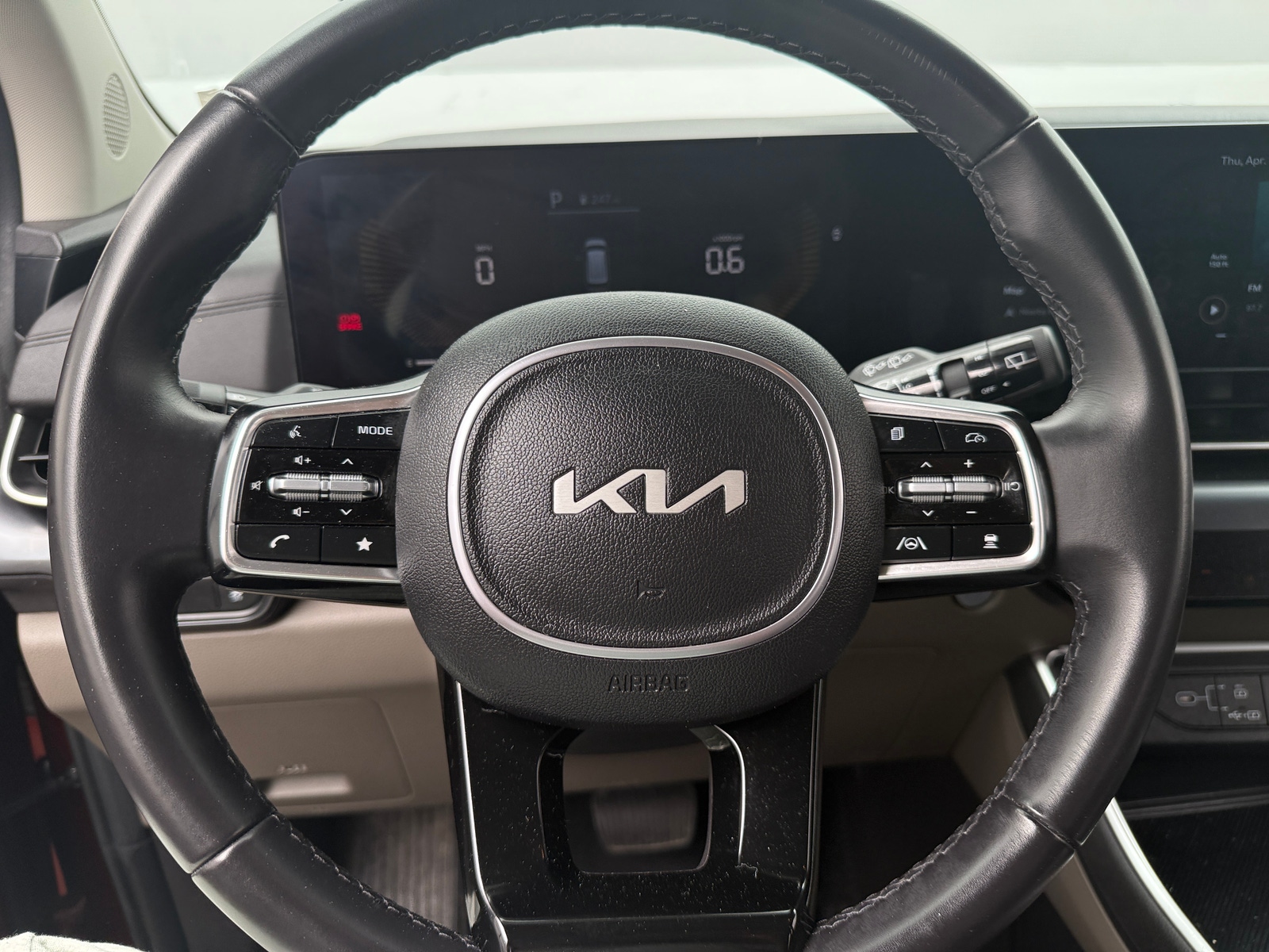 Thumbnail: 2025 Kia Carnival - 4