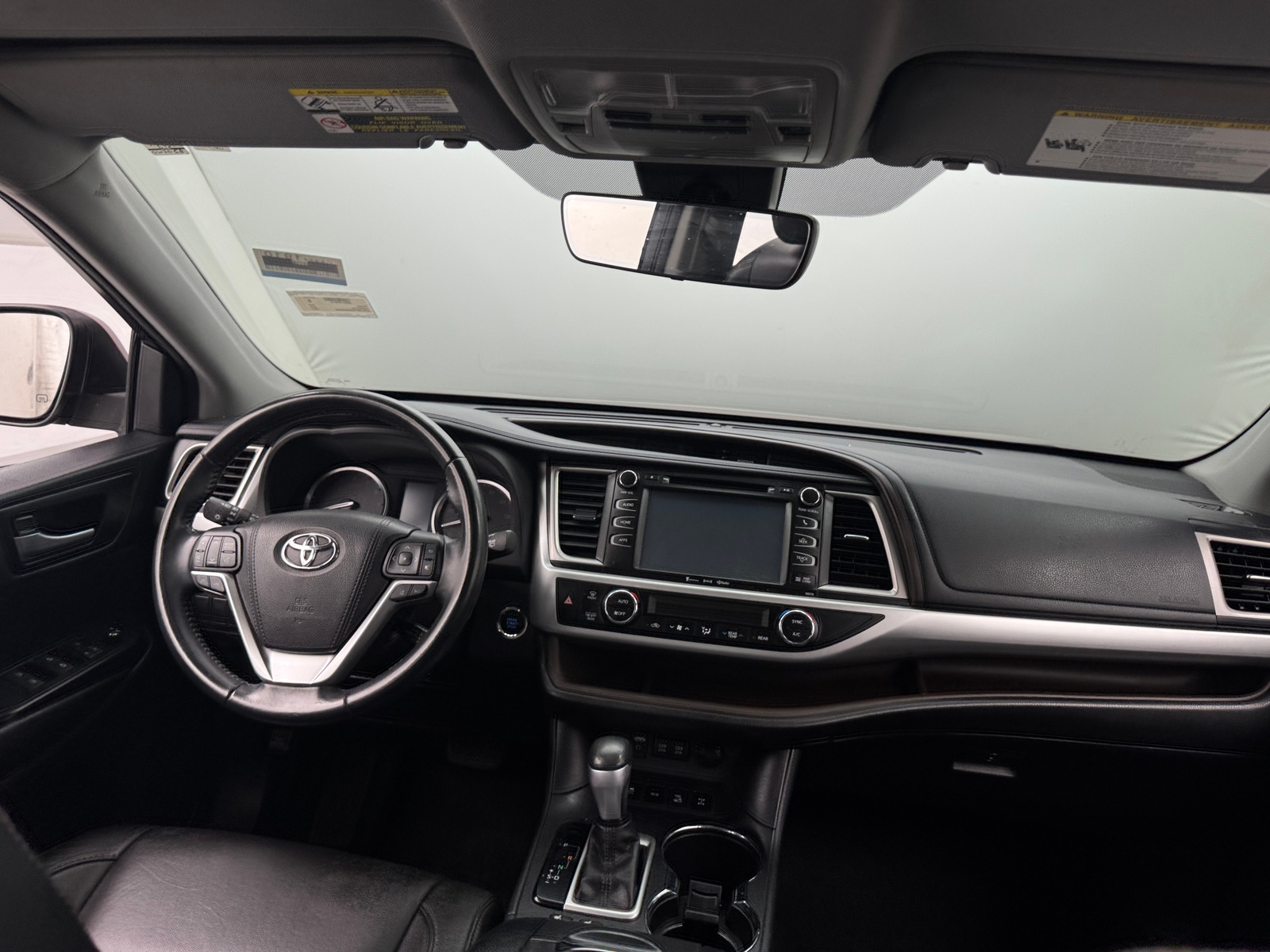 Thumbnail: 2017 Toyota Highlander - 2