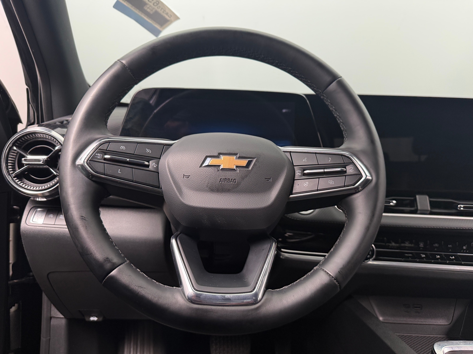 Thumbnail: 2025 Chevrolet Equinox - 5