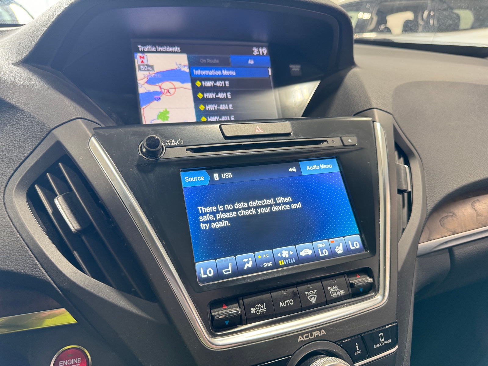 Thumbnail: 2020 Acura MDX - 3