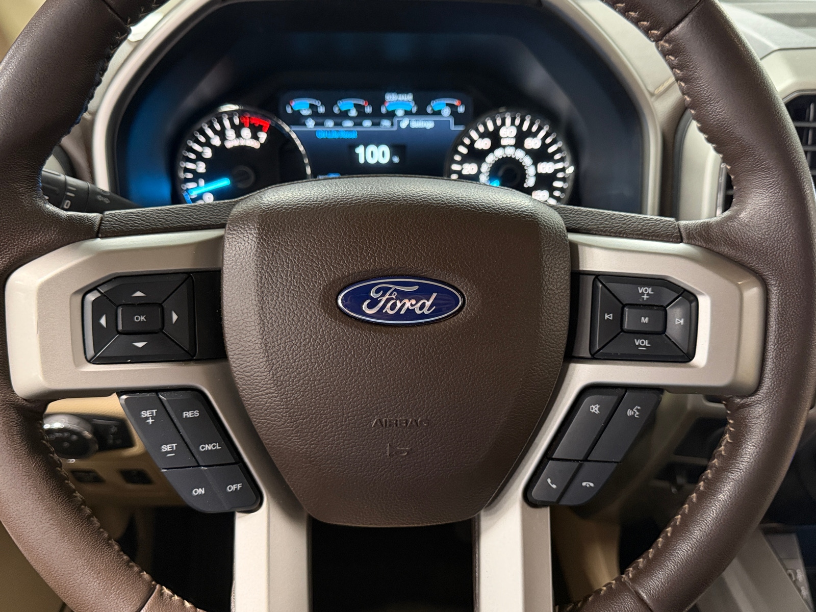 Thumbnail: 2019 Ford Econoline - 4