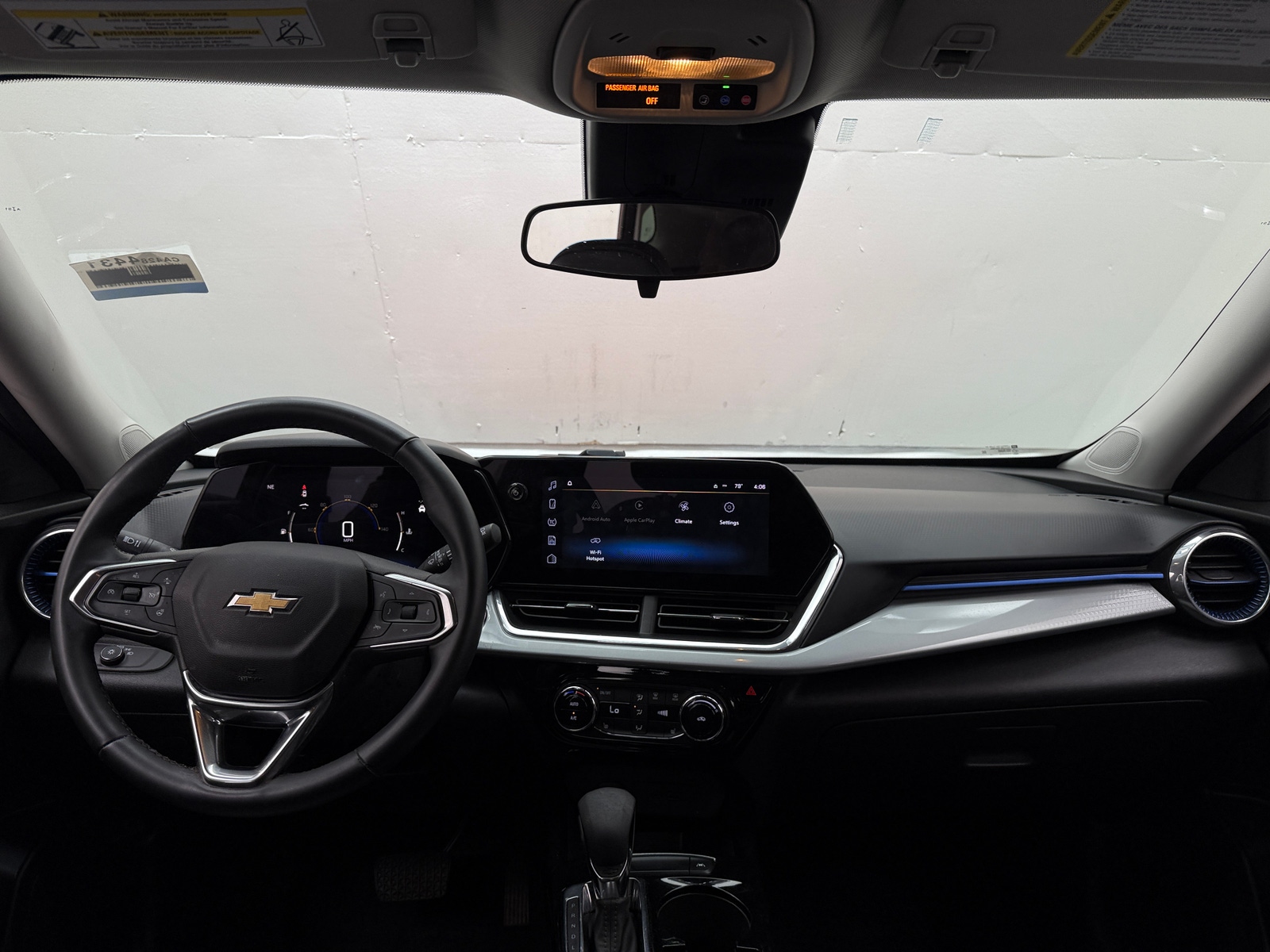 Thumbnail: 2024 Chevrolet Trax - 3
