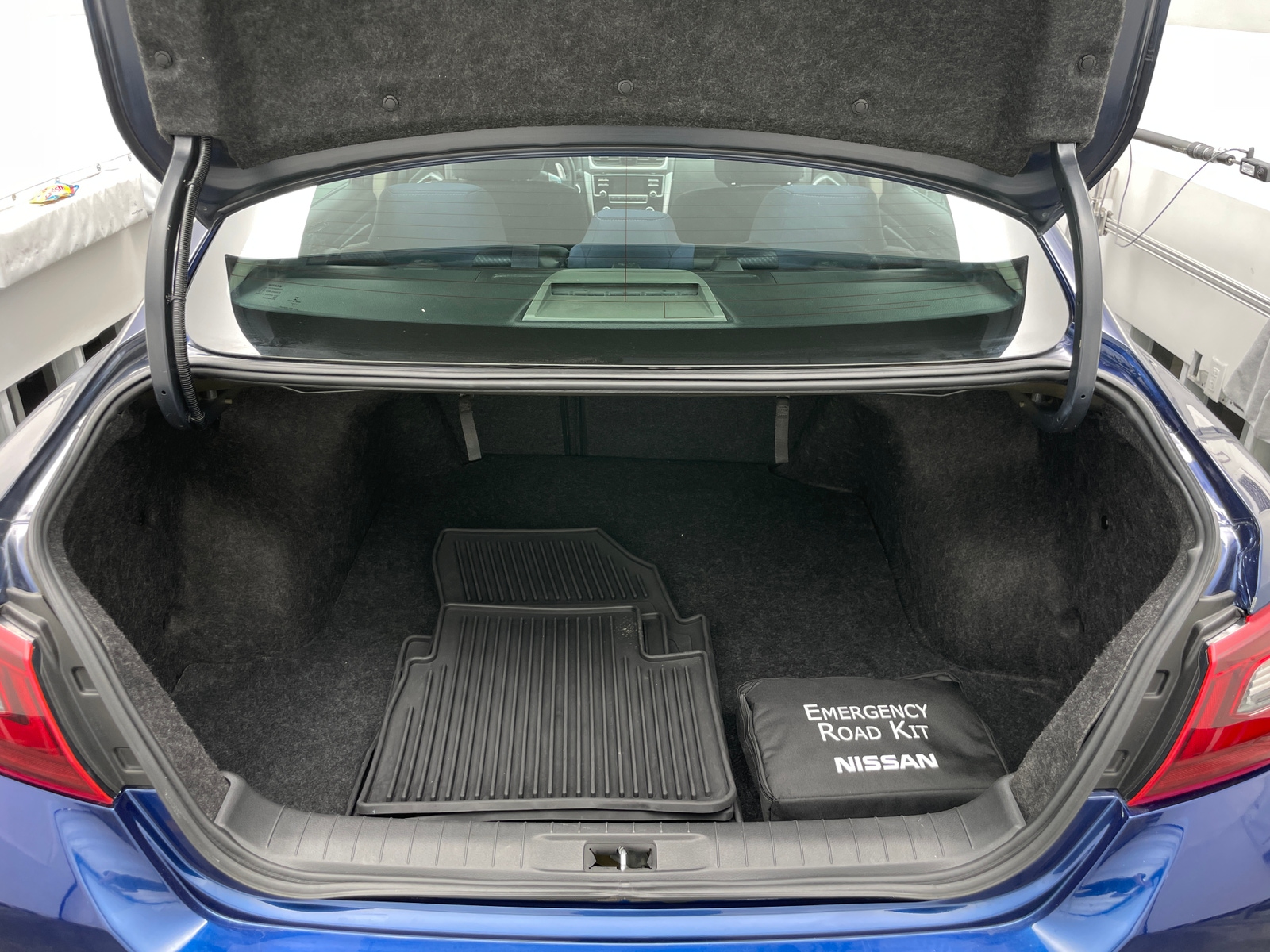 Thumbnail: 2017 Nissan Altima - 7