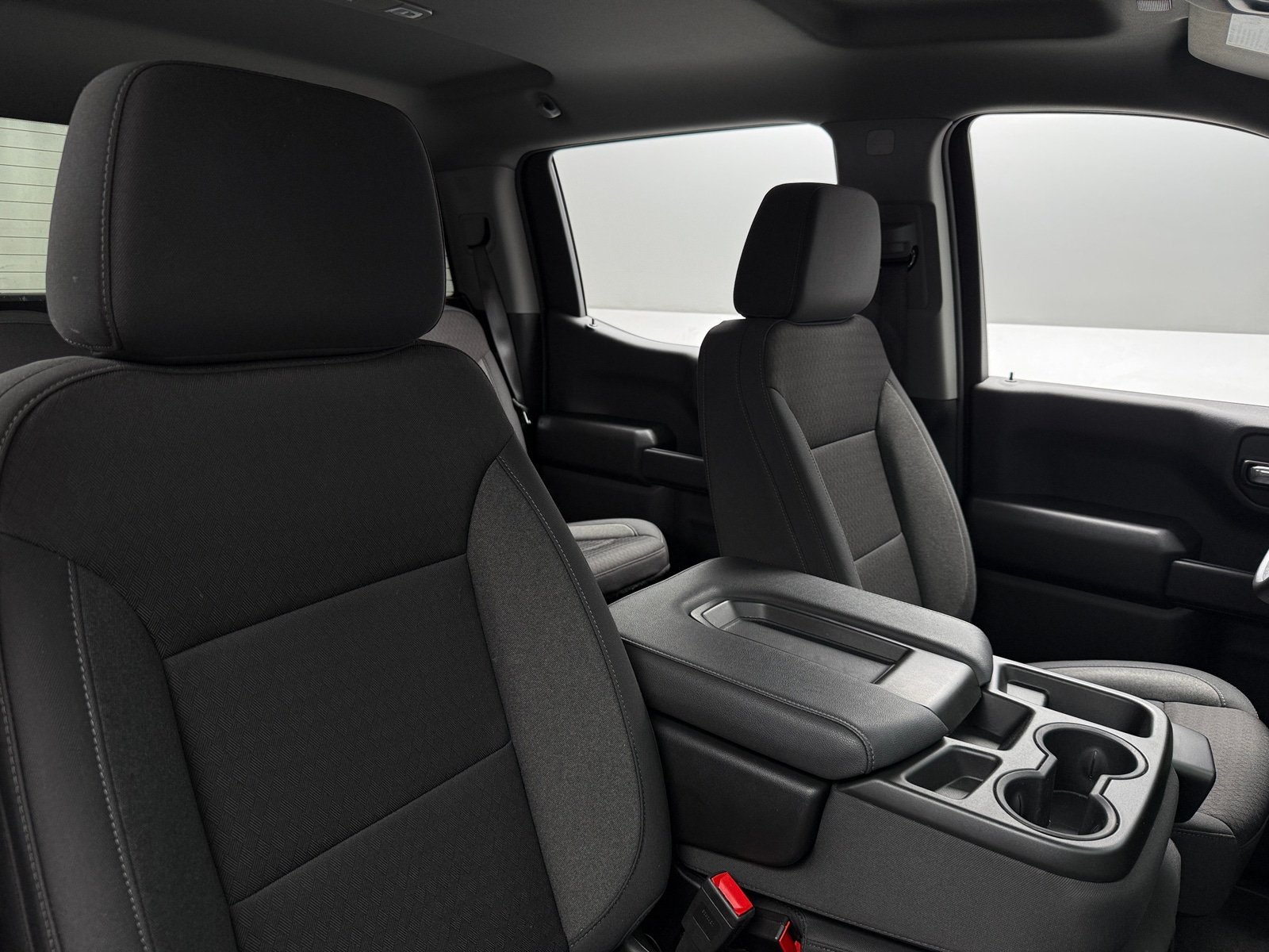 Thumbnail: 2025 Chevrolet Silverado 1500 - 2