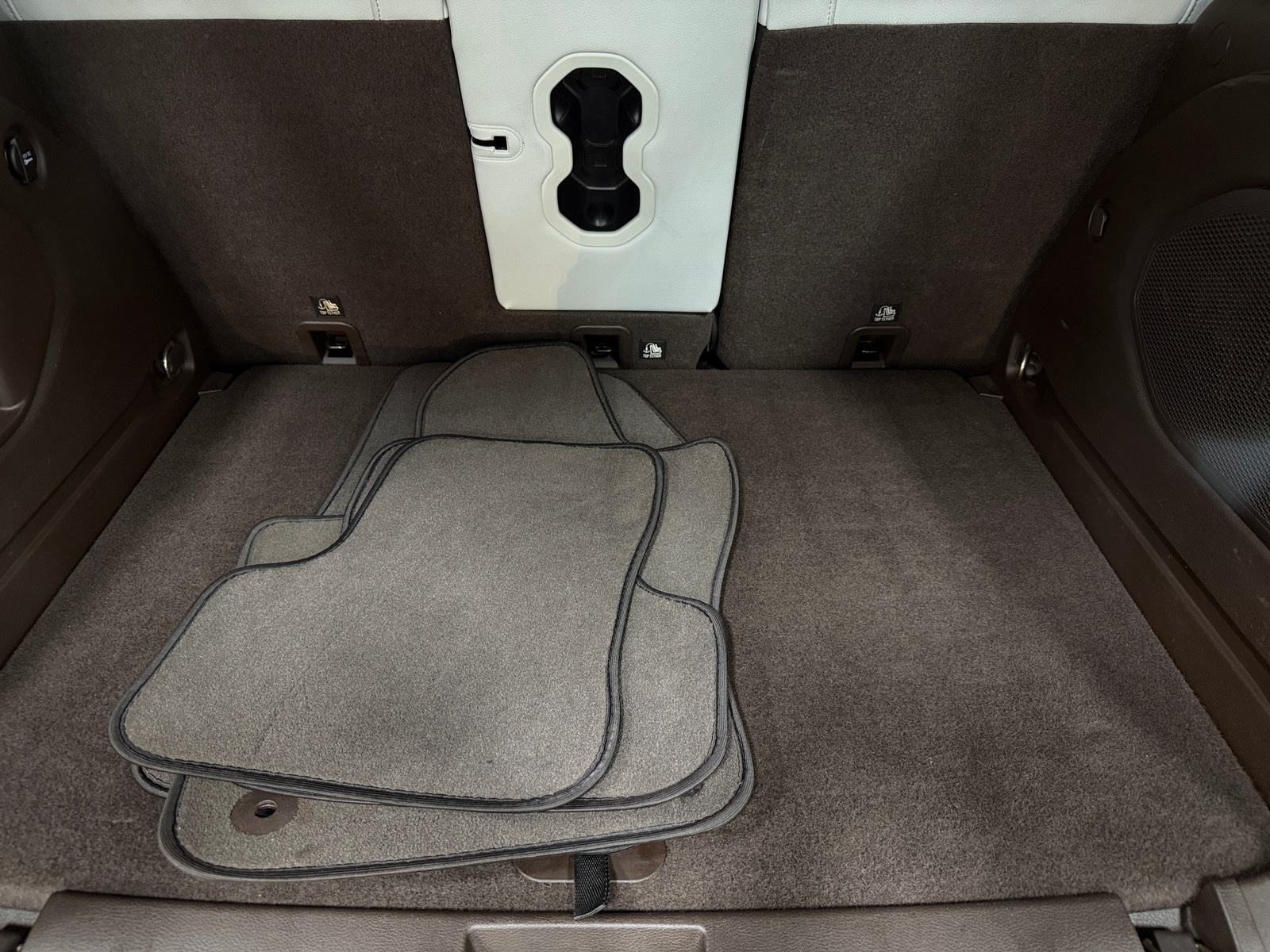 Thumbnail: 2015 Jeep Renegade - 6