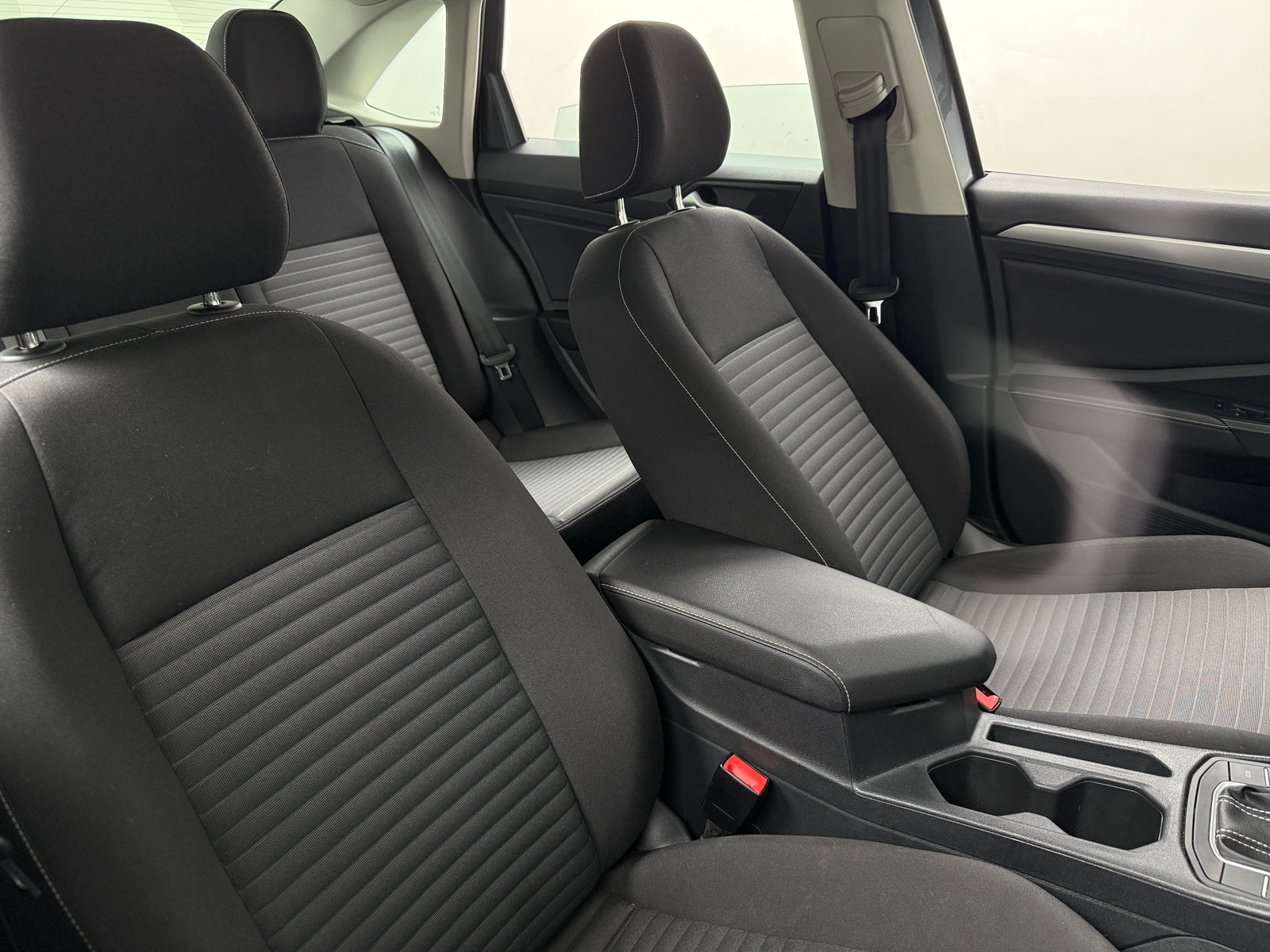 Thumbnail: 2024 Volkswagen Jetta - 2