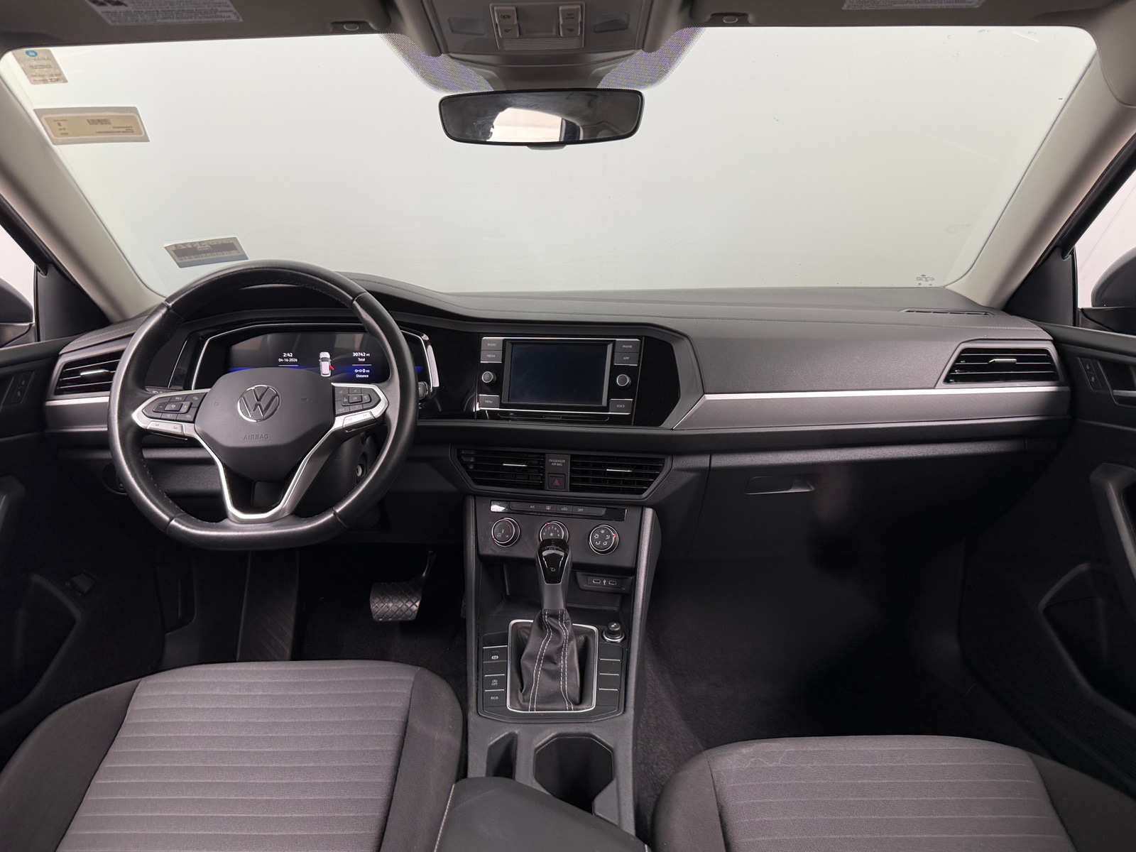 Thumbnail: 2024 Volkswagen Jetta - 3