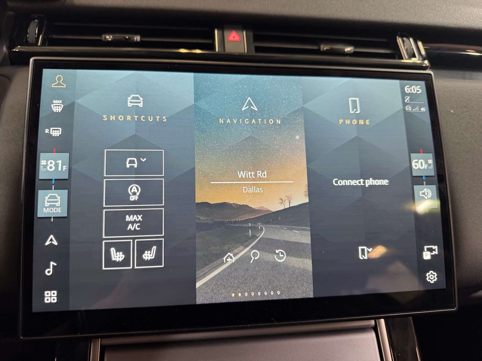 Thumbnail: 2024 Land Rover Range Rover Velar - 3