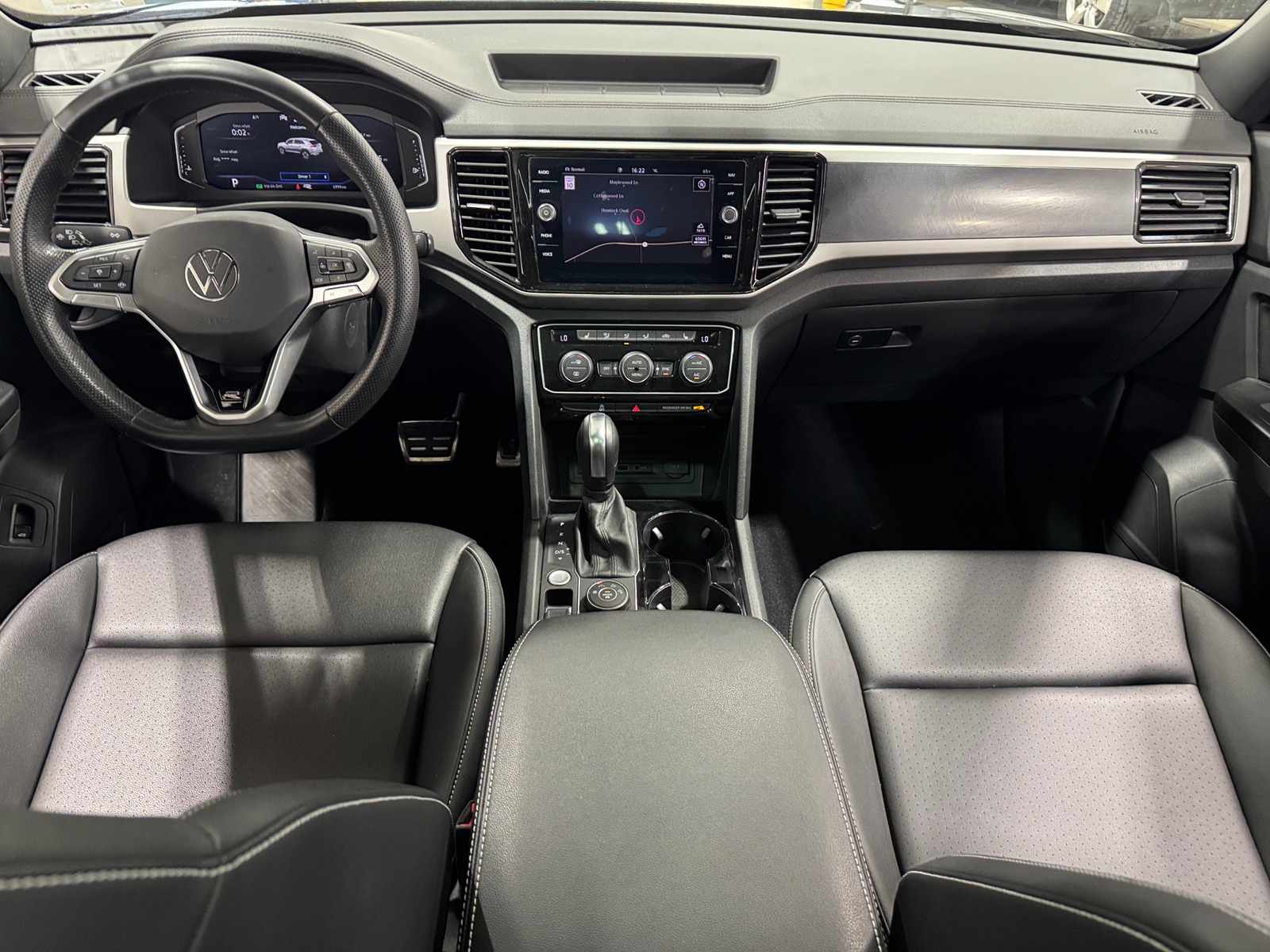 Thumbnail: 2020 Volkswagen Atlas - 2