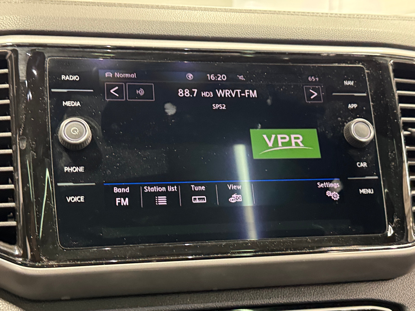 Thumbnail: 2020 Volkswagen Atlas - 3