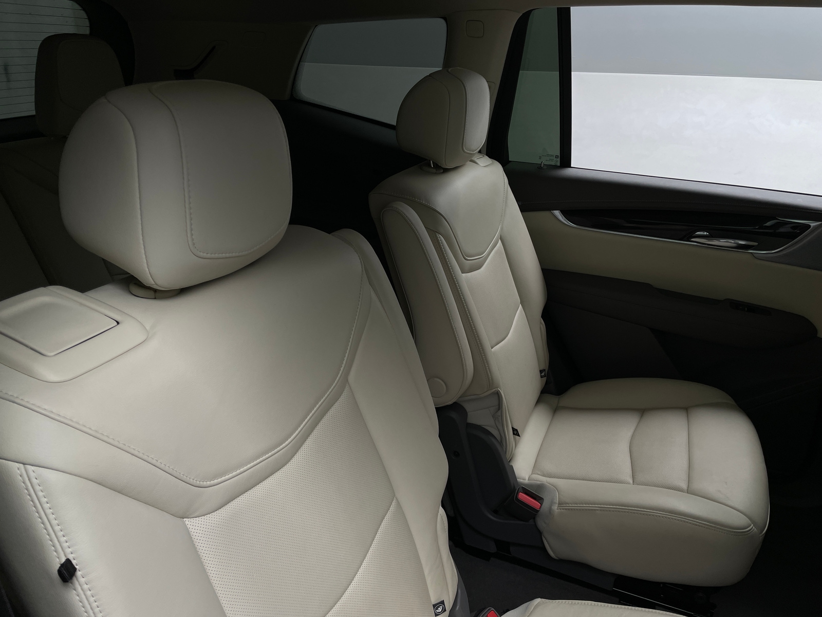 Thumbnail: 2020 Cadillac XT6 - 5