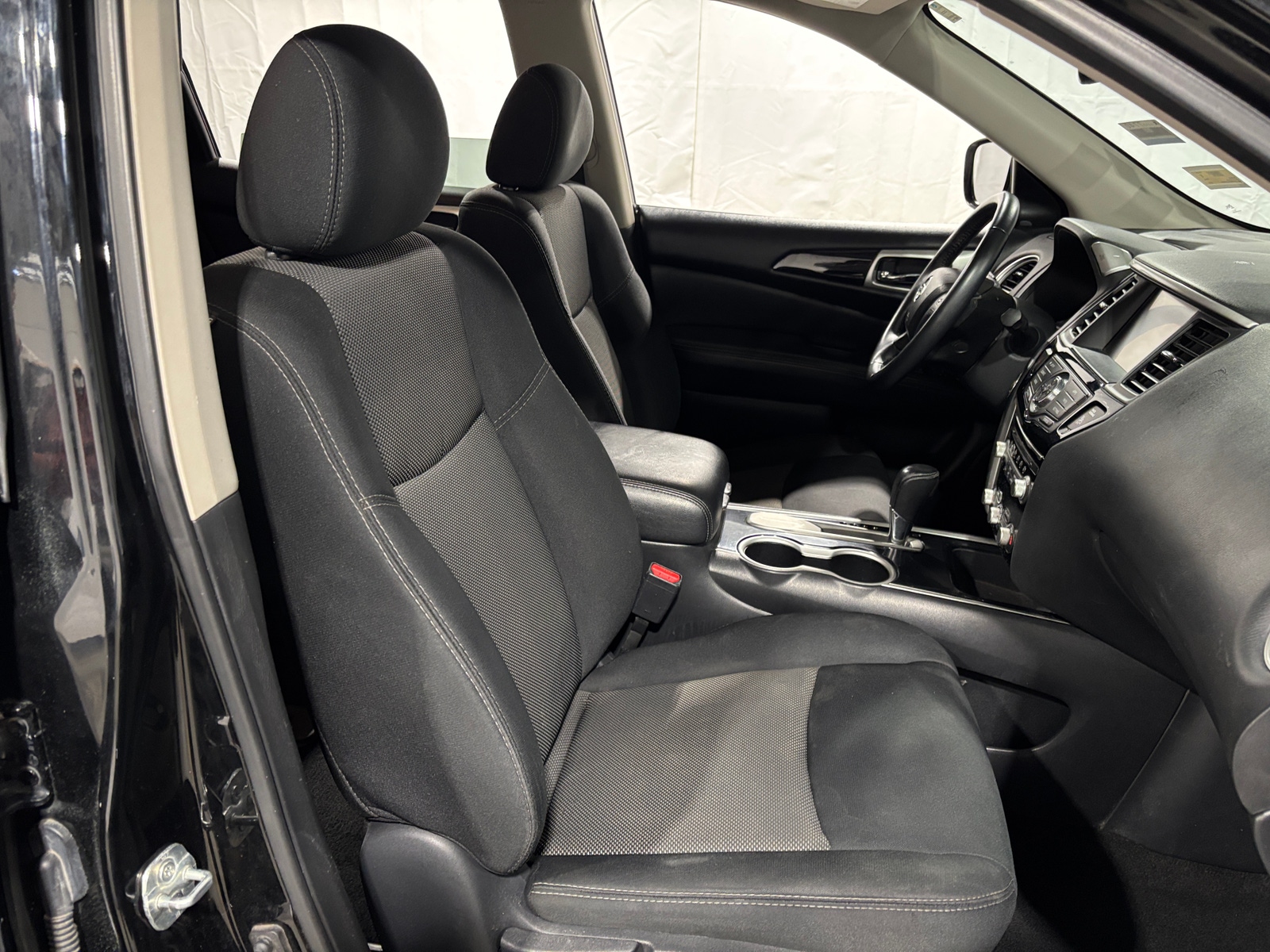 Thumbnail: 2019 Nissan Pathfinder - 2