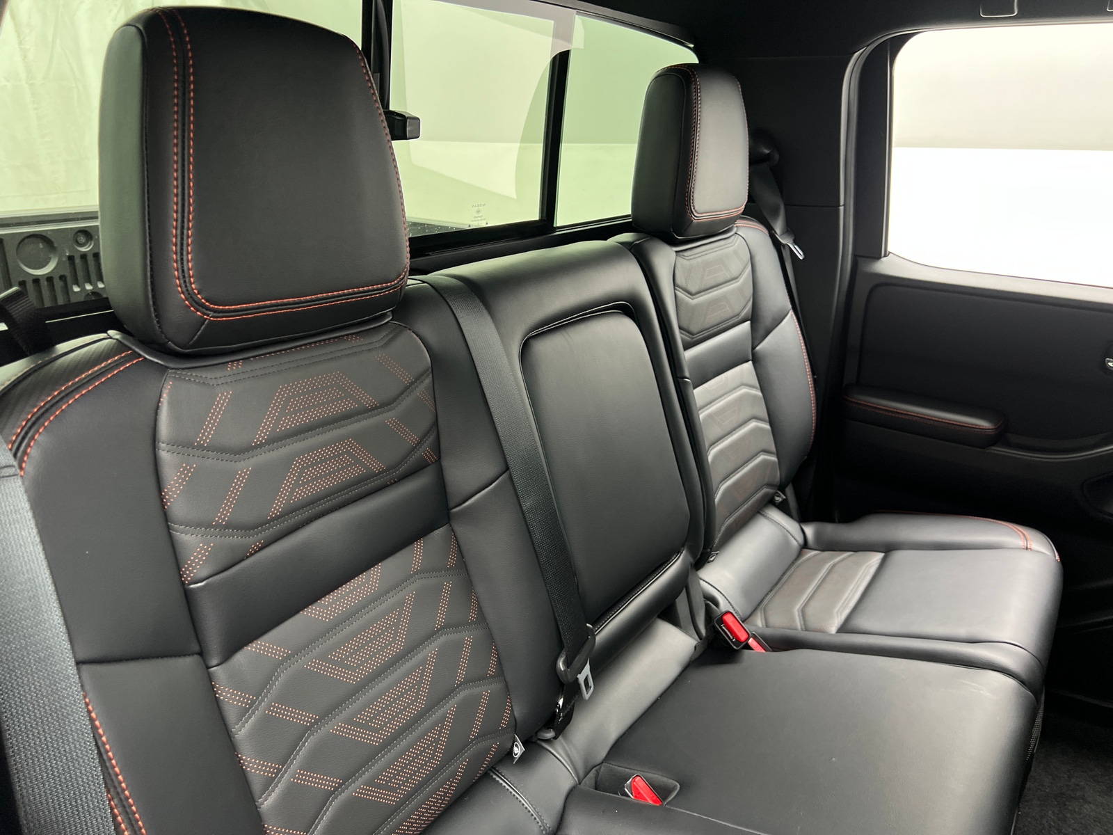 Thumbnail: 2025 Nissan Frontier - 6