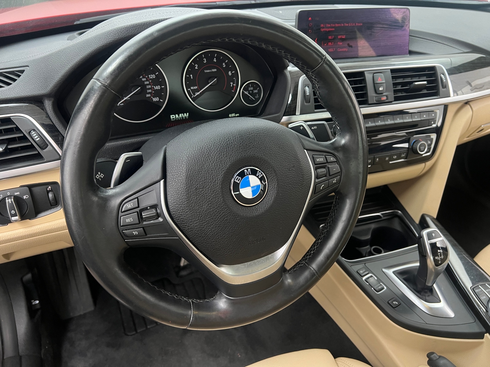 Thumbnail: 2018 BMW 3 Series - 4