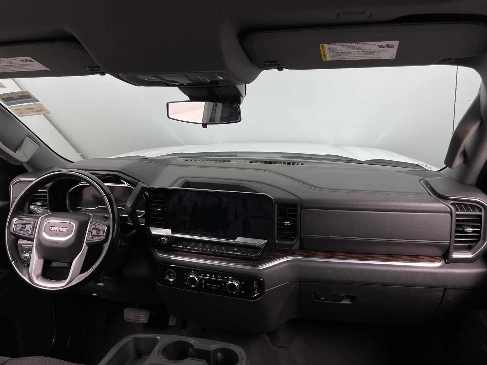 Thumbnail: 2023 GMC Sierra 1500 - 3