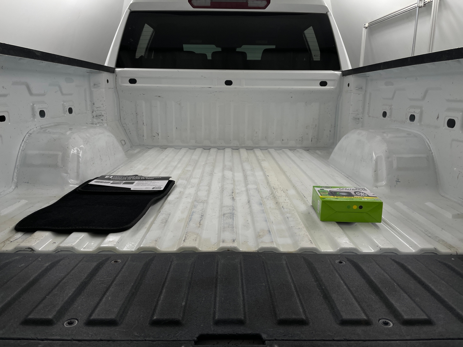 Thumbnail: 2023 GMC Sierra 1500 - 7