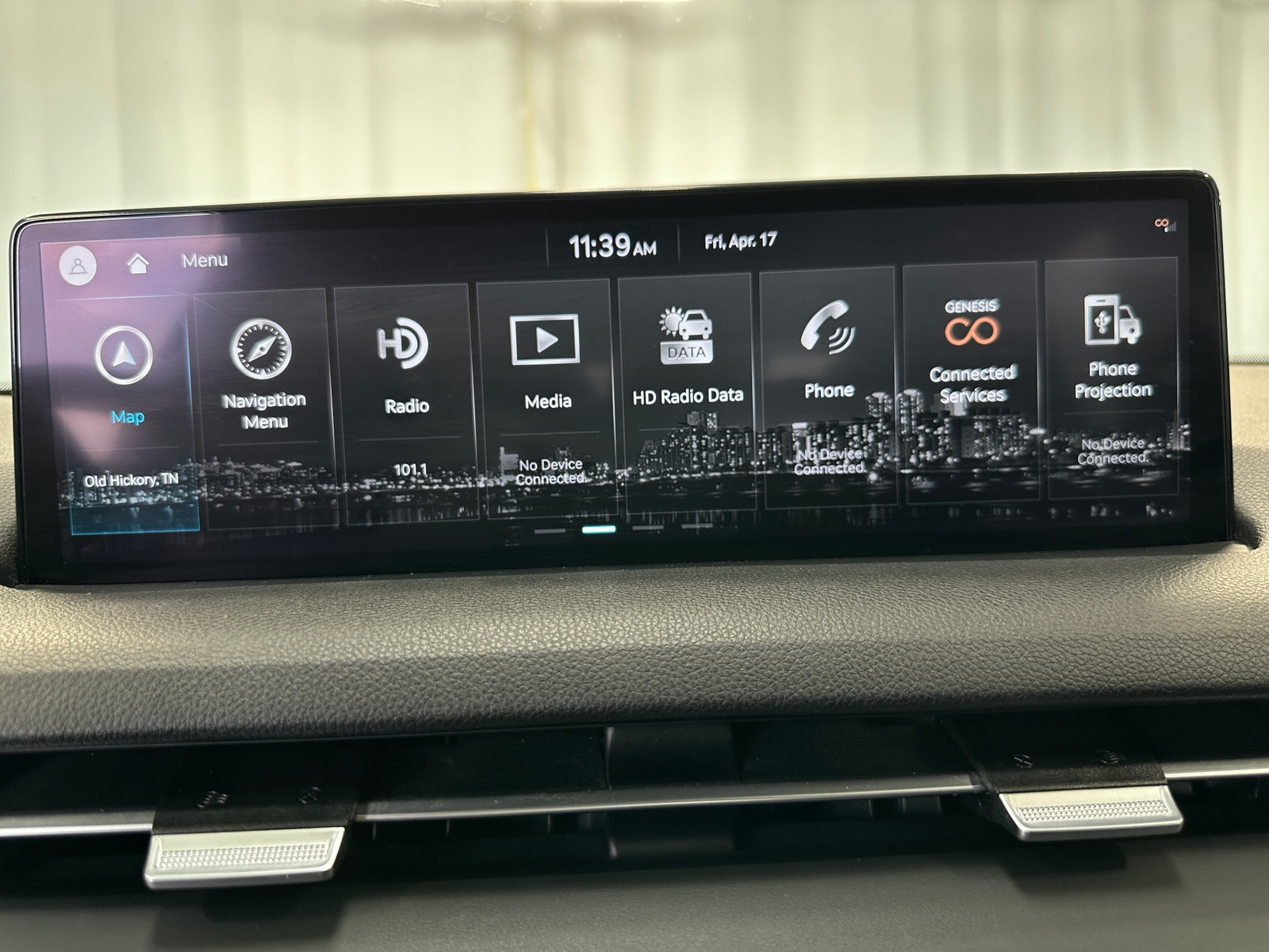 Thumbnail: 2024 Genesis GV70 - 3