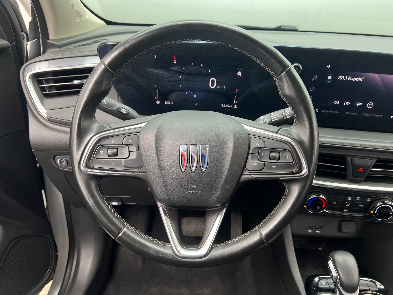 Thumbnail: 2024 Buick Encore GX - 4