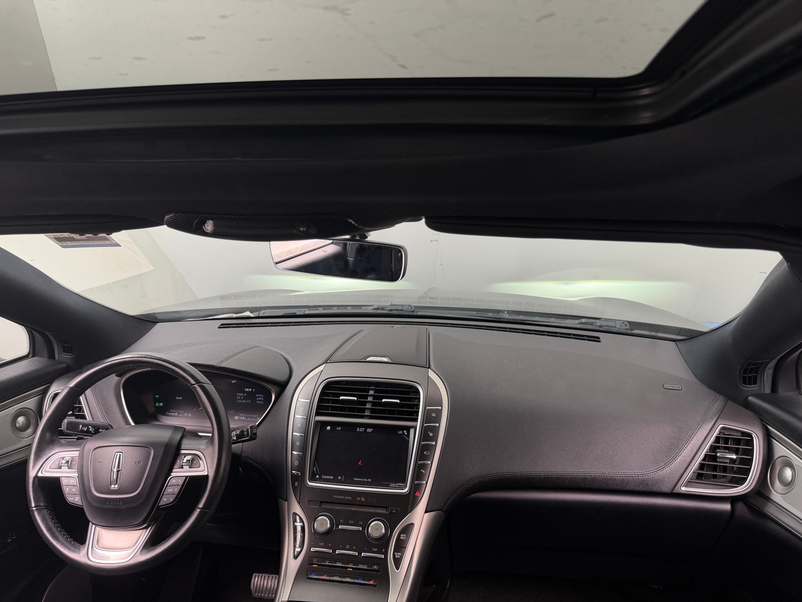 Thumbnail: 2019 Lincoln Nautilus - 2