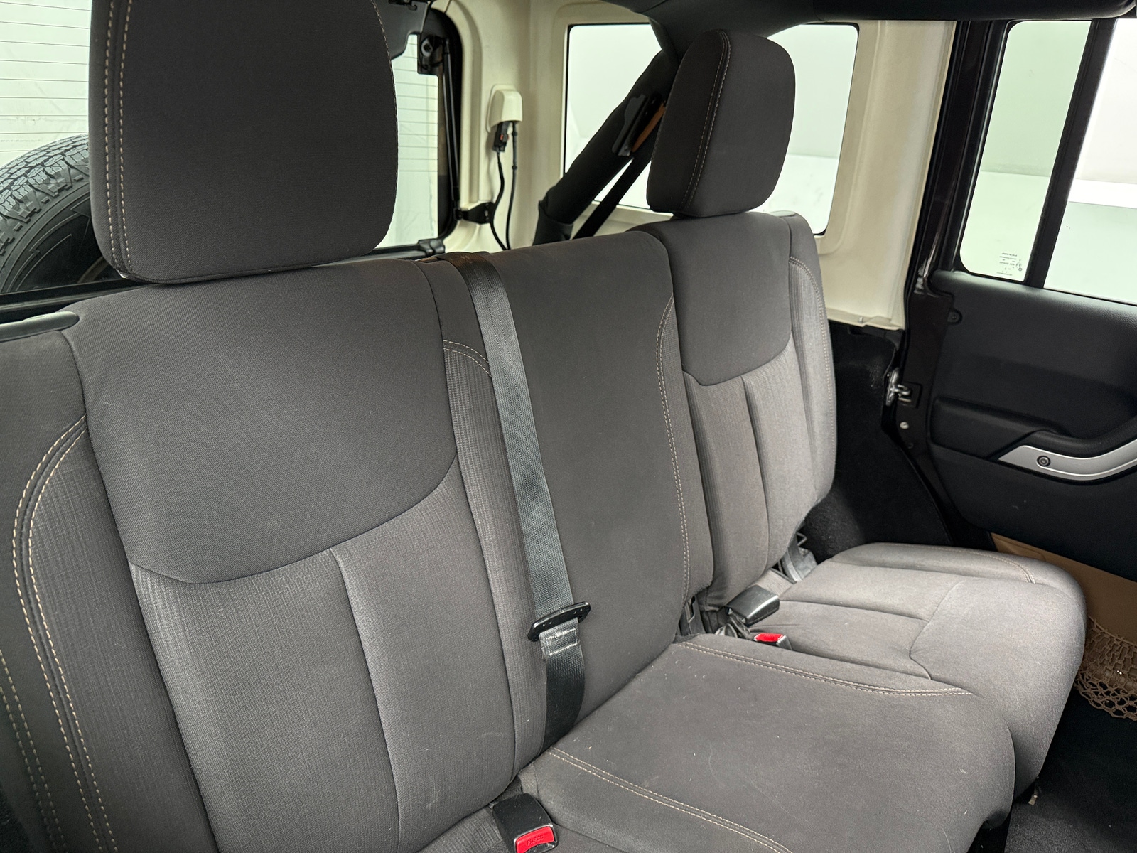 Thumbnail: 2013 Jeep Wrangler - 6