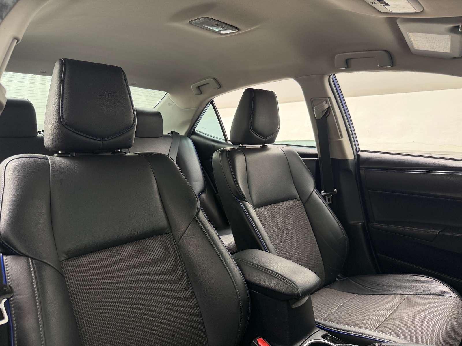 Thumbnail: 2018 Toyota Corolla - 2