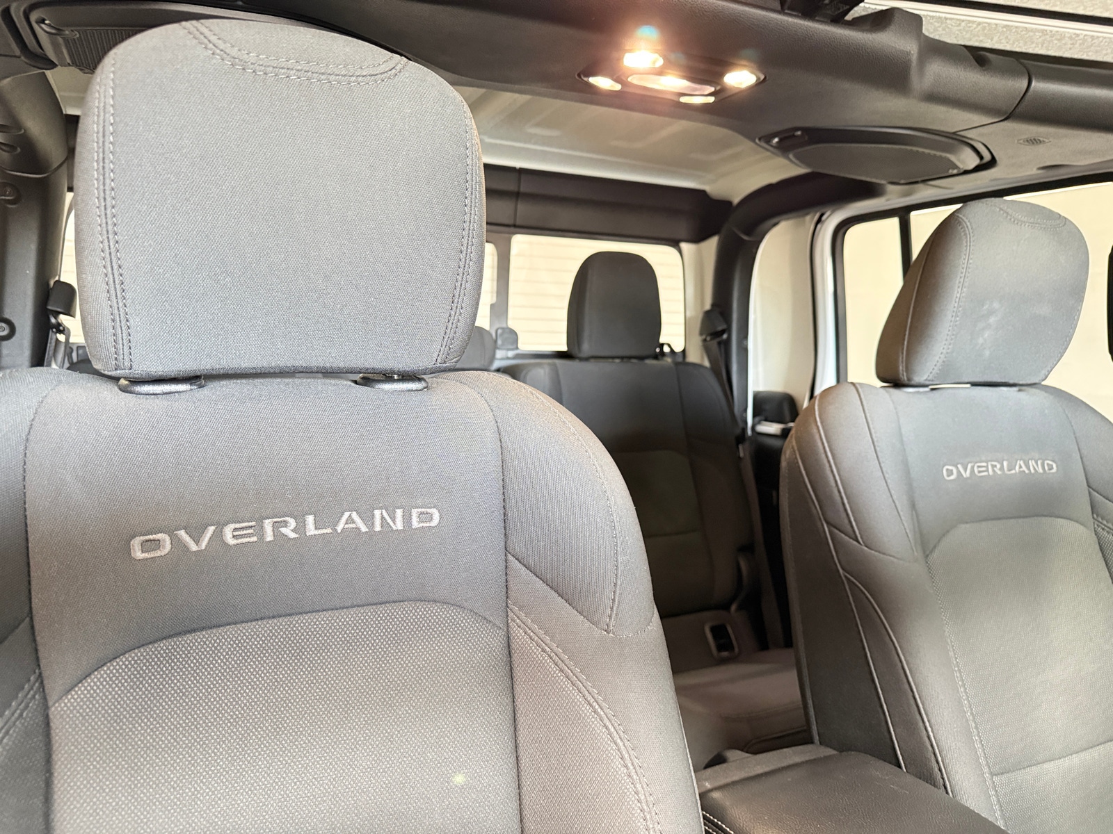 Thumbnail: 2023 Jeep Gladiator - 2