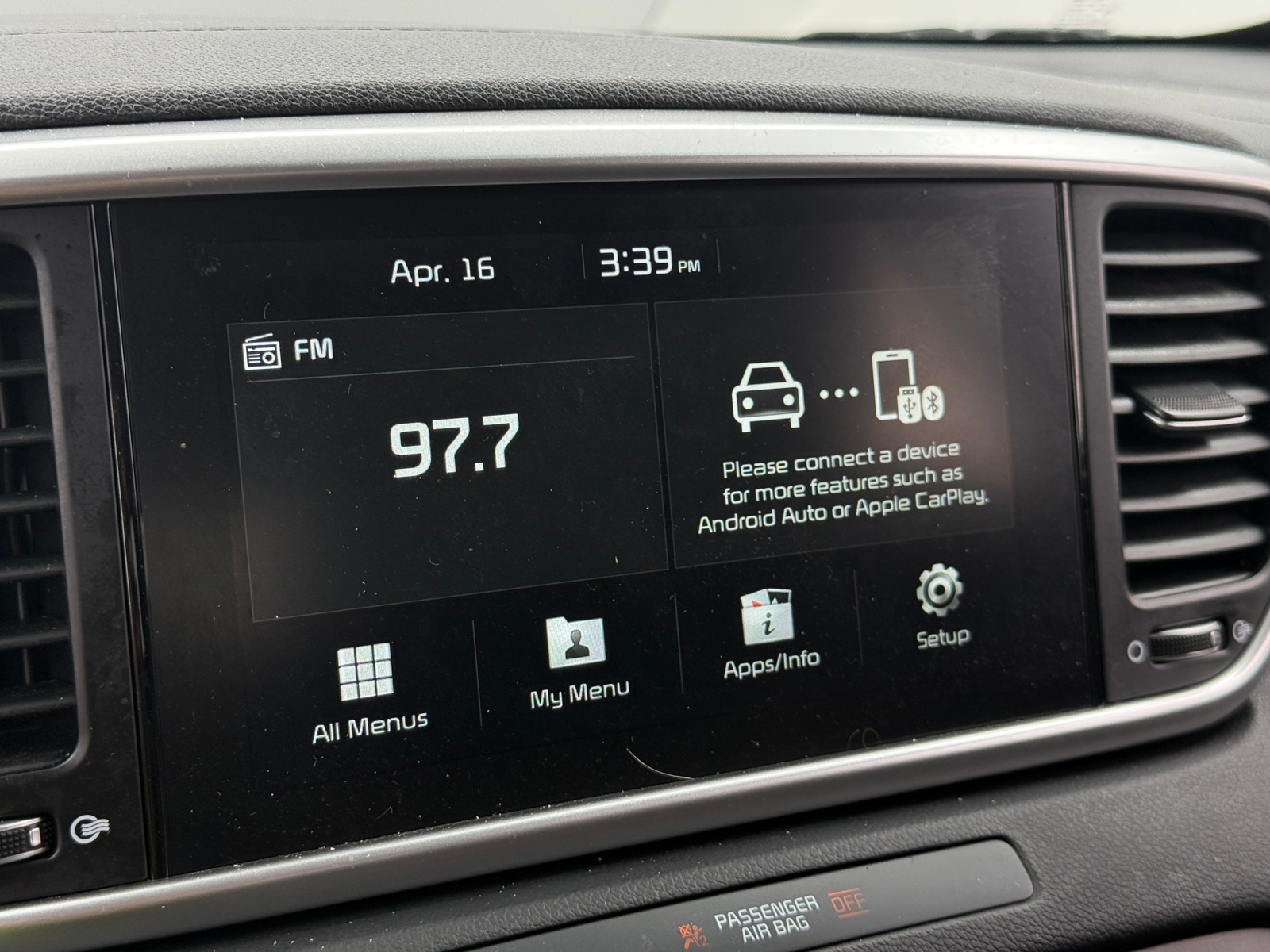 Thumbnail: 2022 Kia Sportage - 4