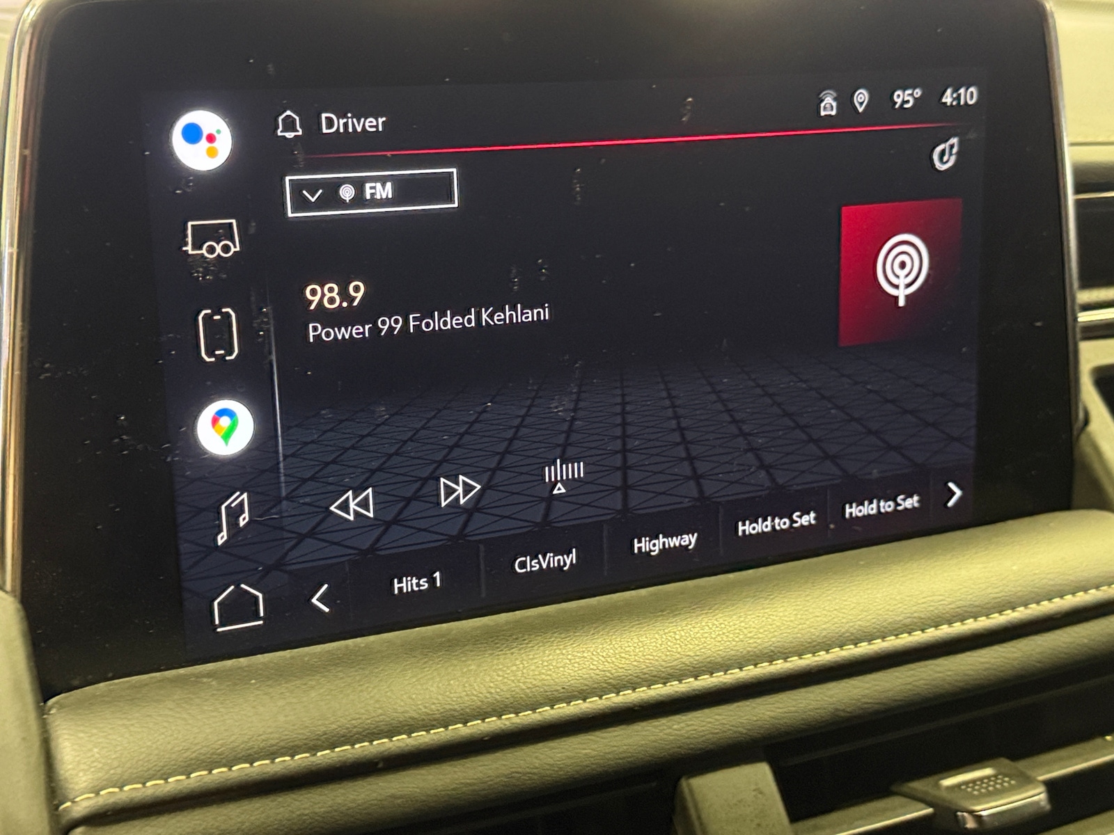 Thumbnail: 2022 GMC Yukon XL - 3