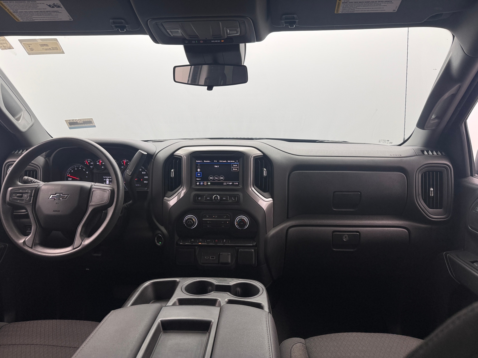 Thumbnail: 2022 Chevrolet Silverado 1500 - 3