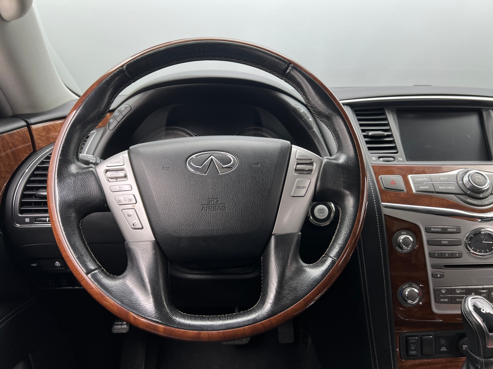 Thumbnail: 2019 INFINITI QX80 - 4