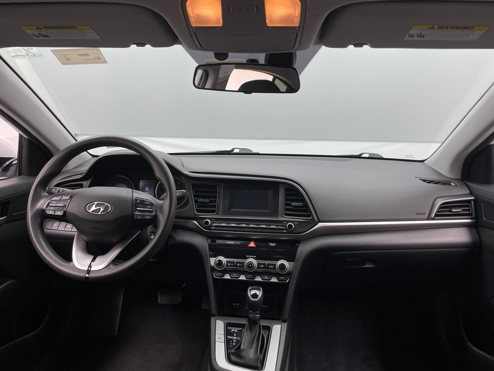 Thumbnail: 2020 Hyundai Elantra - 3