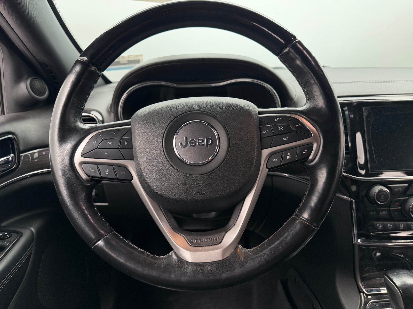 Thumbnail: 2021 Jeep Grand Cherokee - 4