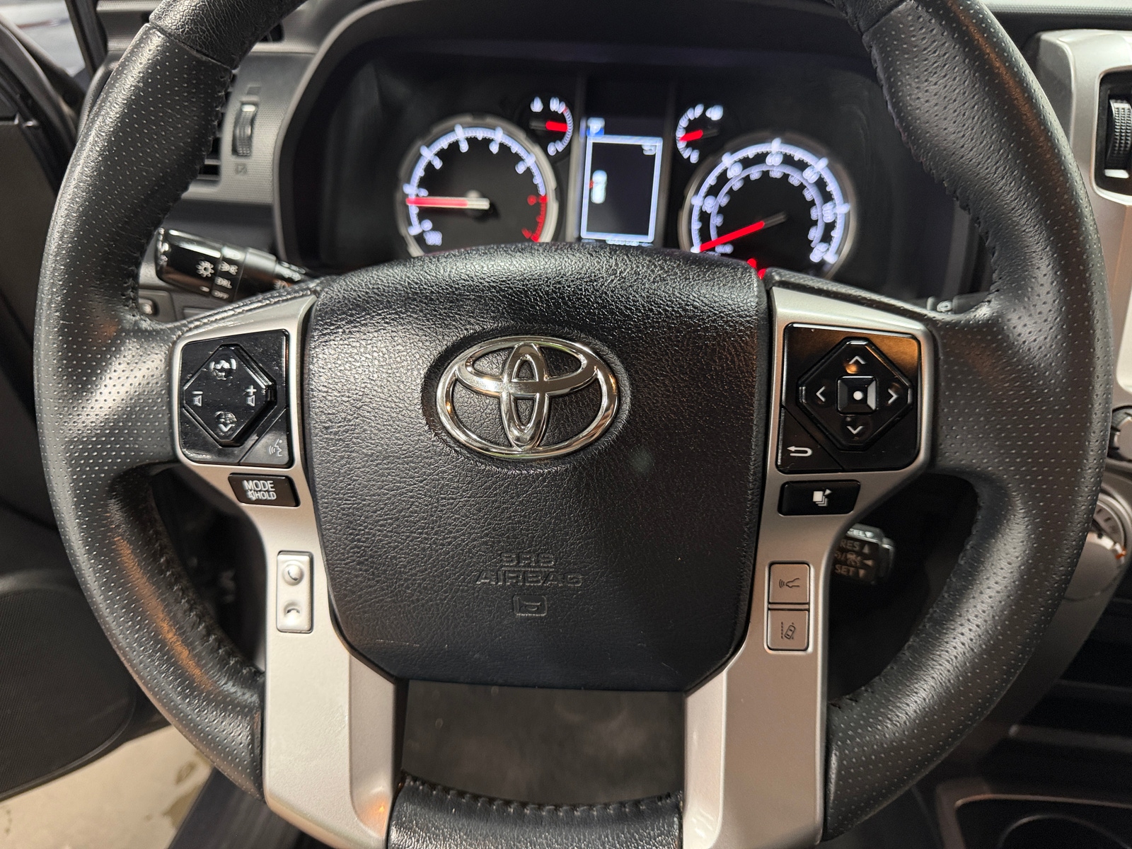 Thumbnail: 2022 Toyota 4Runner - 4